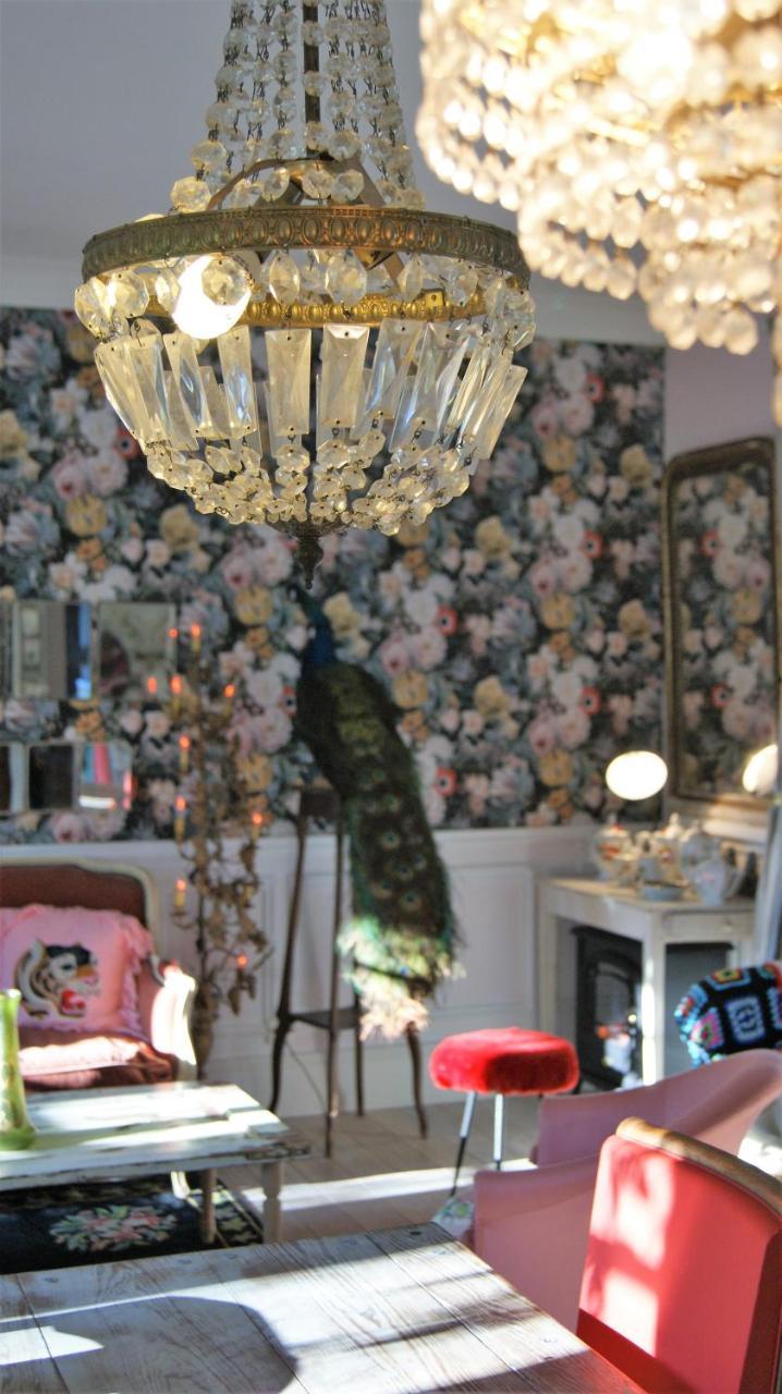 Bed and Breakfast Un Parfum De Violette Fourneville Экстерьер фото