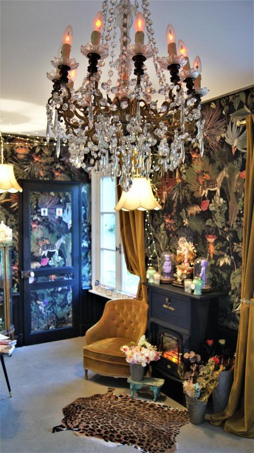 Bed and Breakfast Un Parfum De Violette Fourneville Экстерьер фото